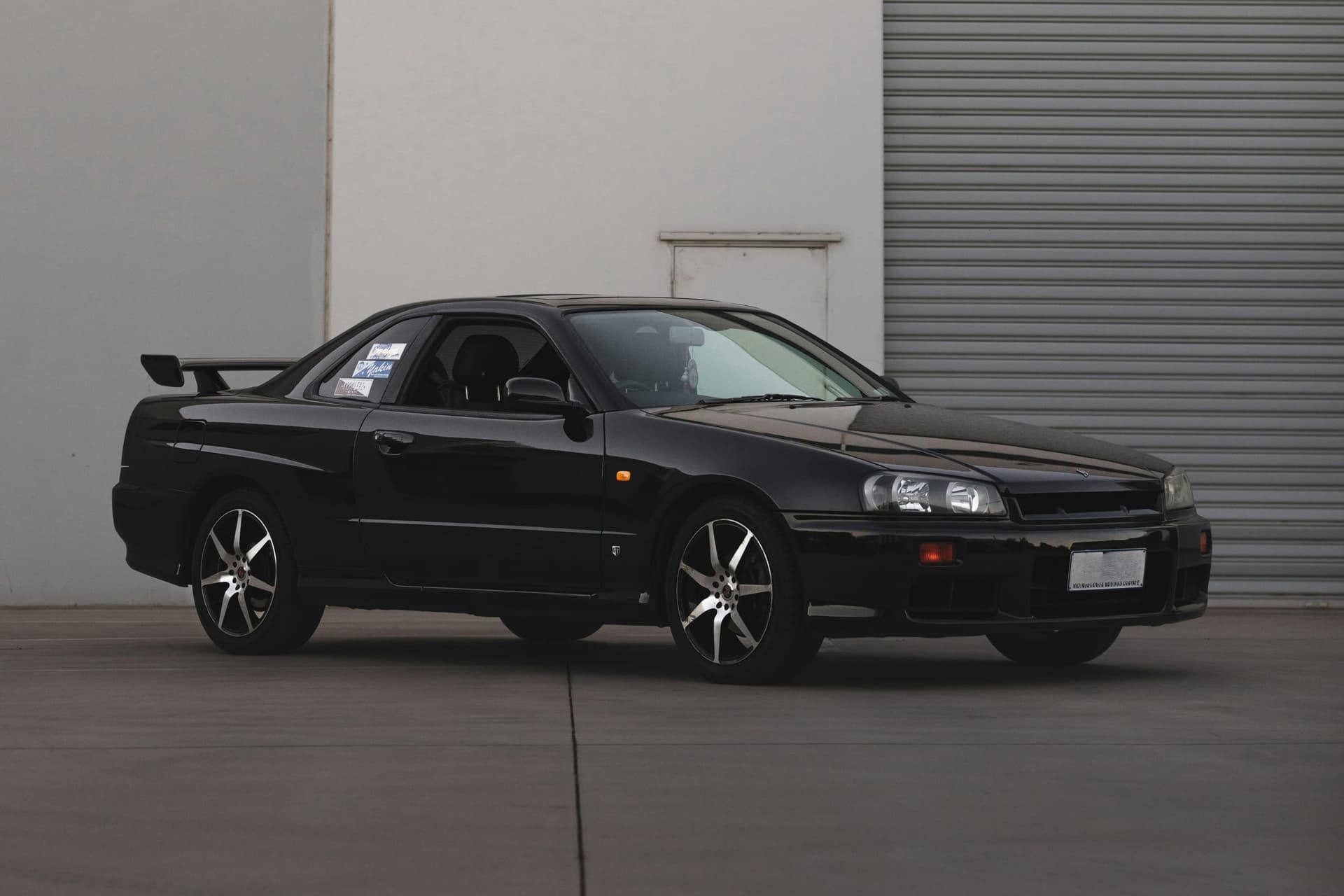 1998–2002 Skyline ER34 (ER34)